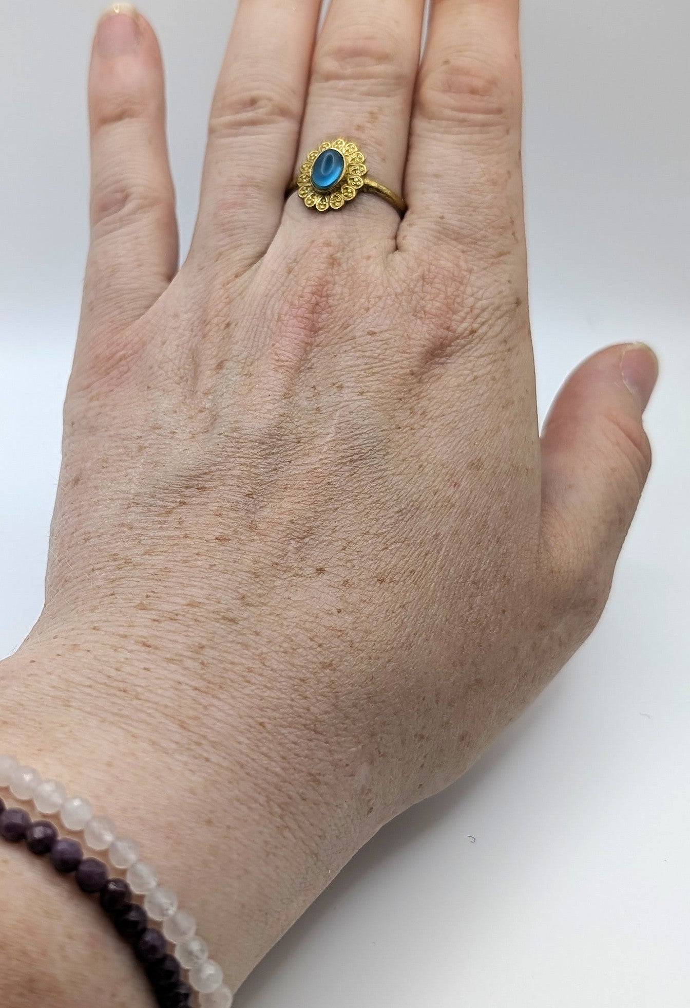 Blue Cat’s Eye Glass & Gold Ring