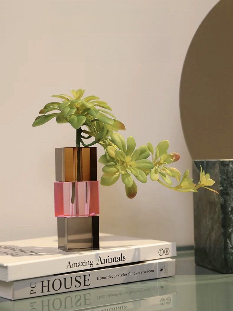 Modern Crystal Cube Vase