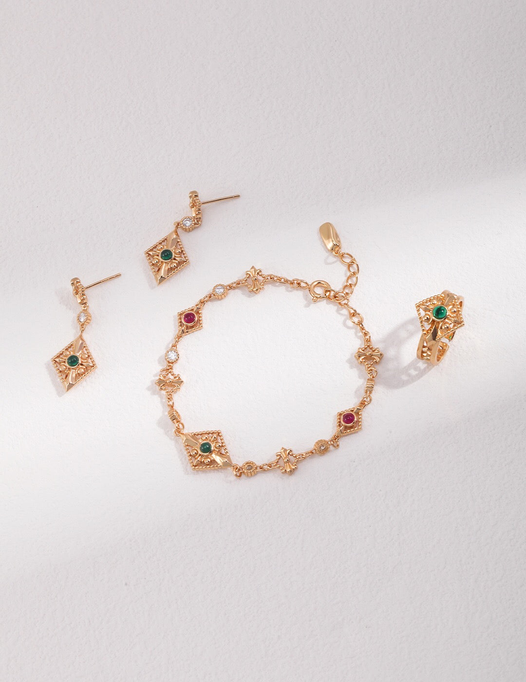 Vintage Style Zircon Bracelet