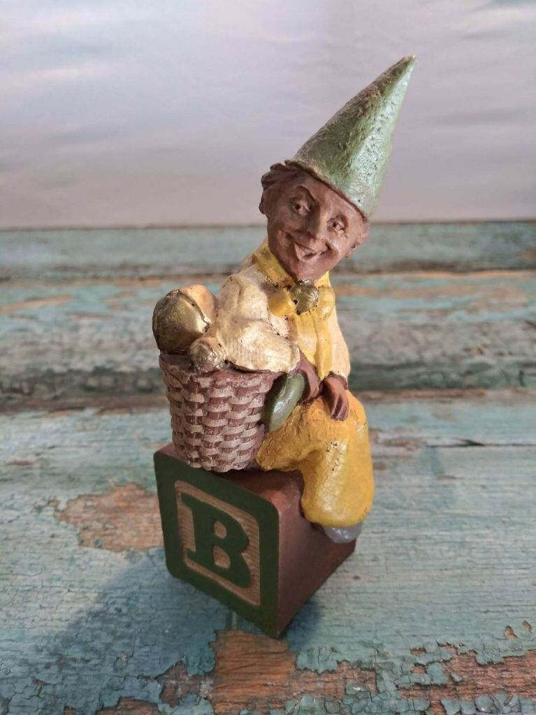 (B) Tom Clark Alphabet Letter Block Gnome