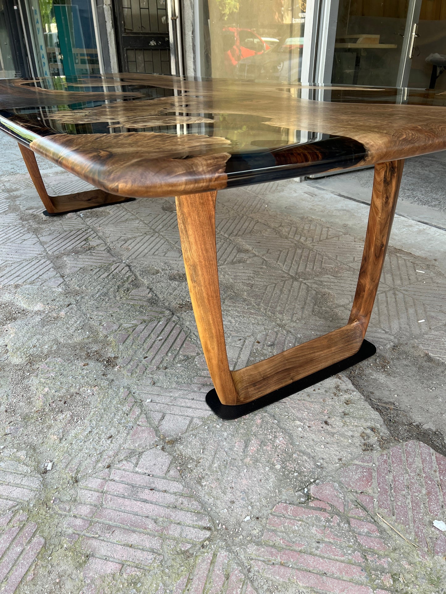 Epoxy Resin River Dining Table | Walnut Wood Leg
