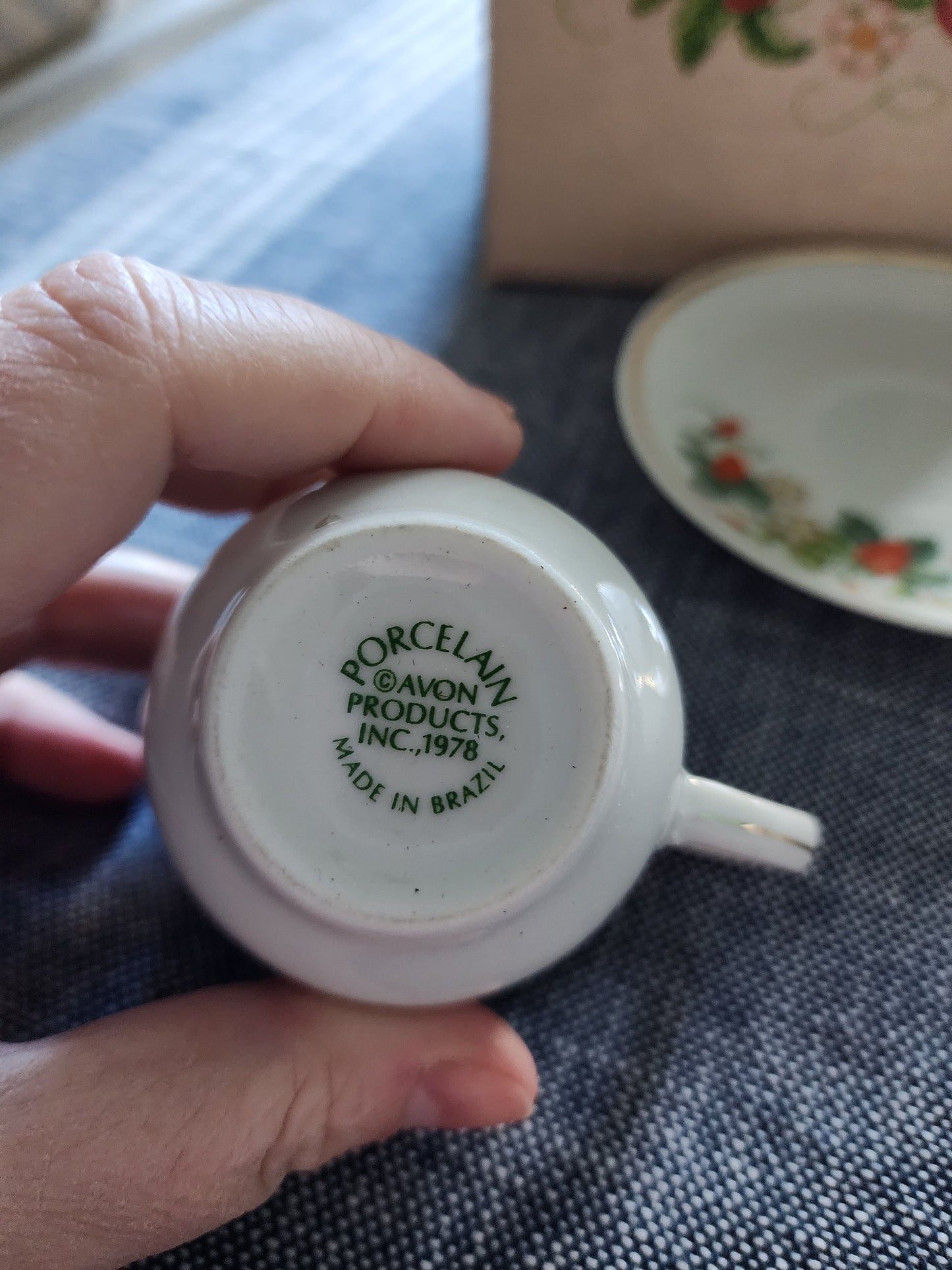 Vintage Avon Strawberry Teacup & Saucer Candle