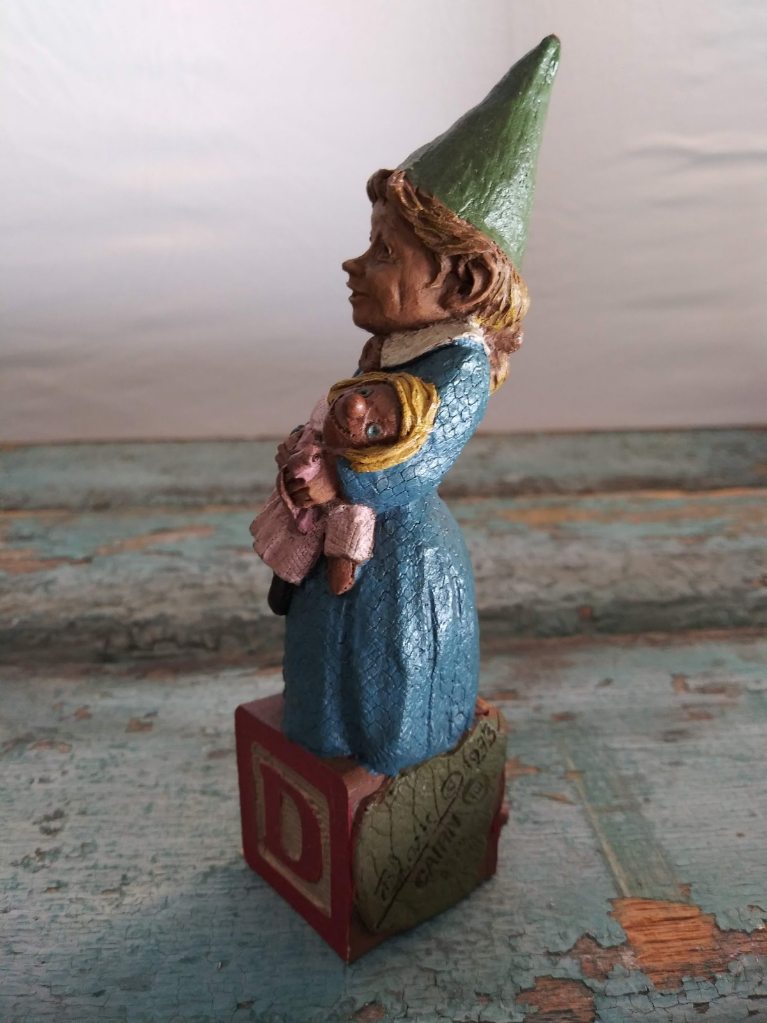 (D) Tom Clark Alphabet Letter Block Gnome