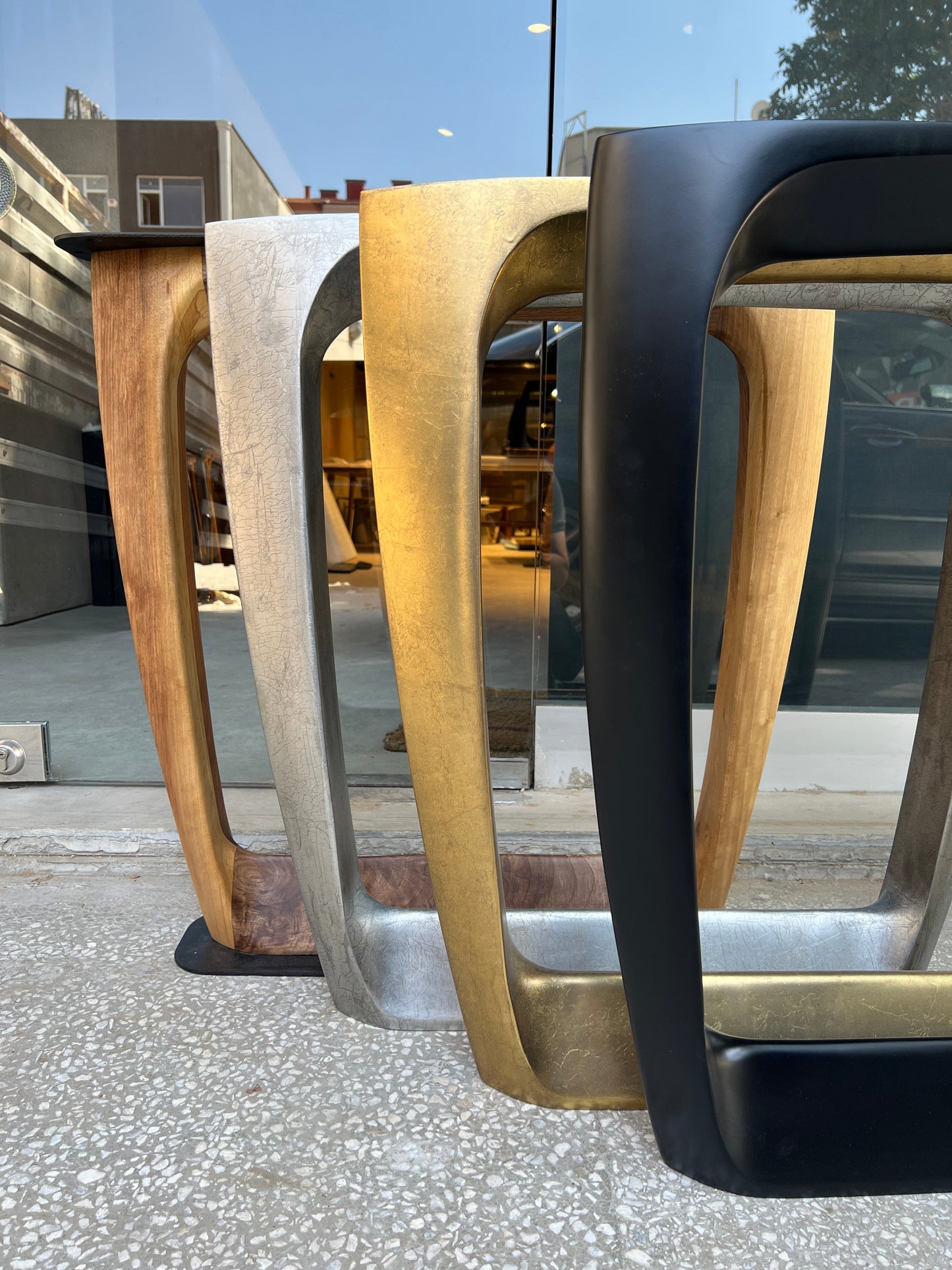 Epoxy Resin River Dining Table | Walnut Wood Leg