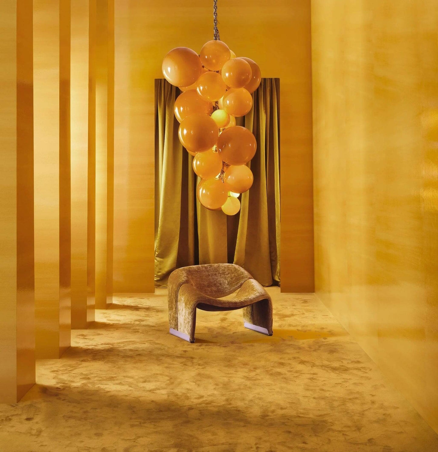 Velymo Chandelier