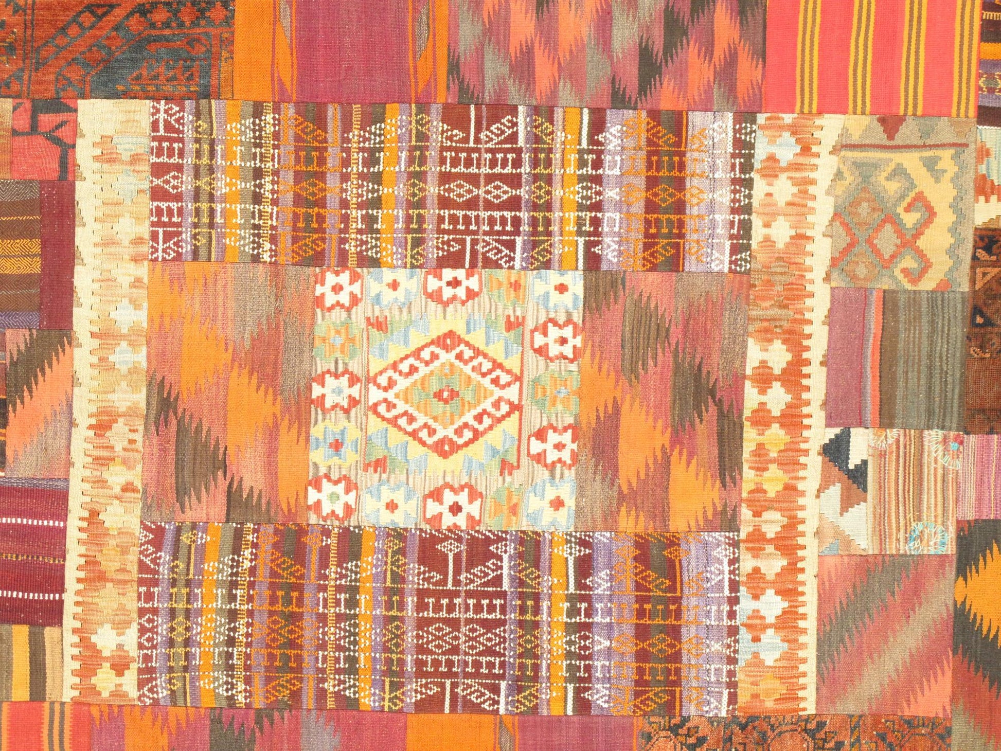 Canvello Vintage Patchwork Multi Lamb's Wool Area Rug- 6'5" X 9'5"-1