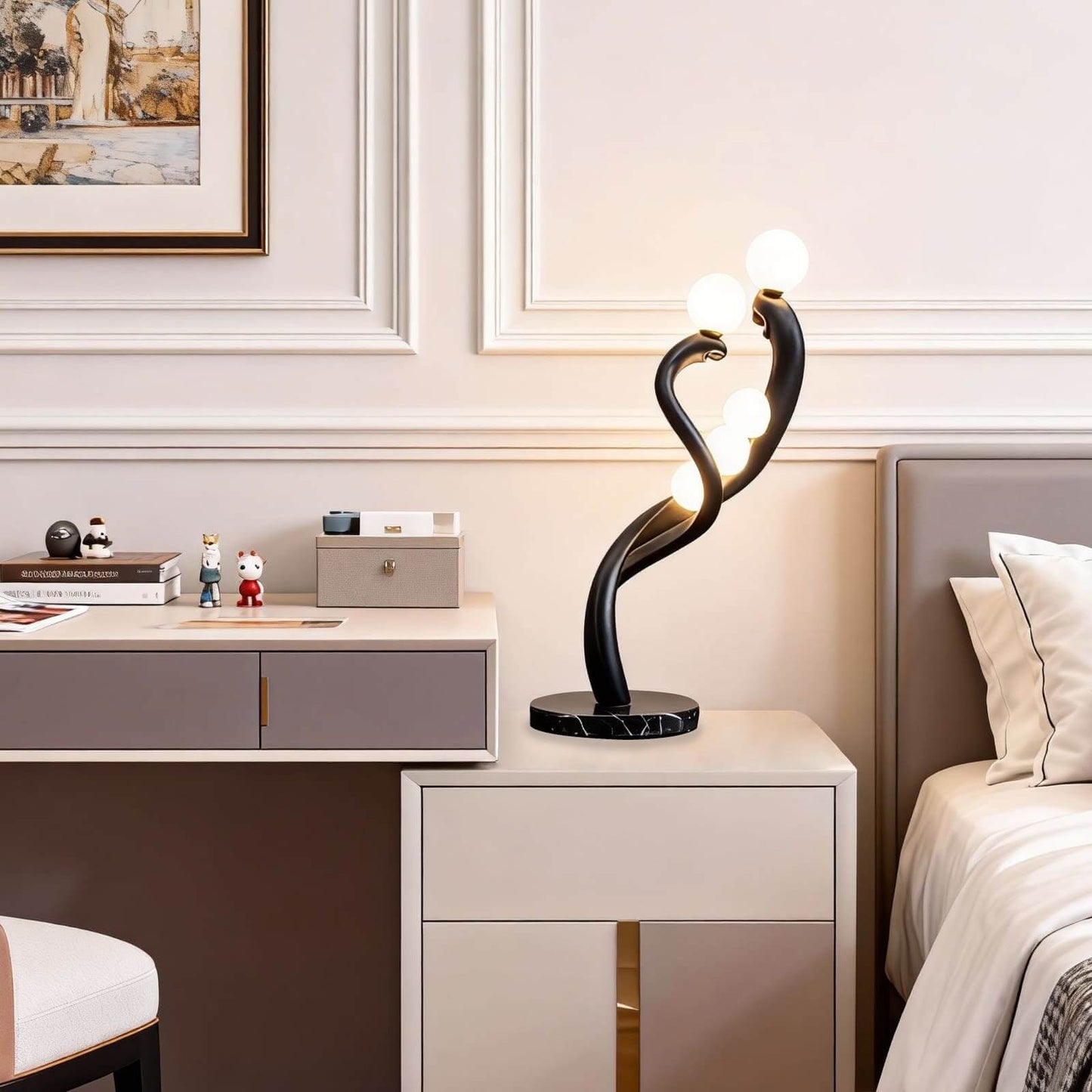 Elunza Sculpture Table Lamp
