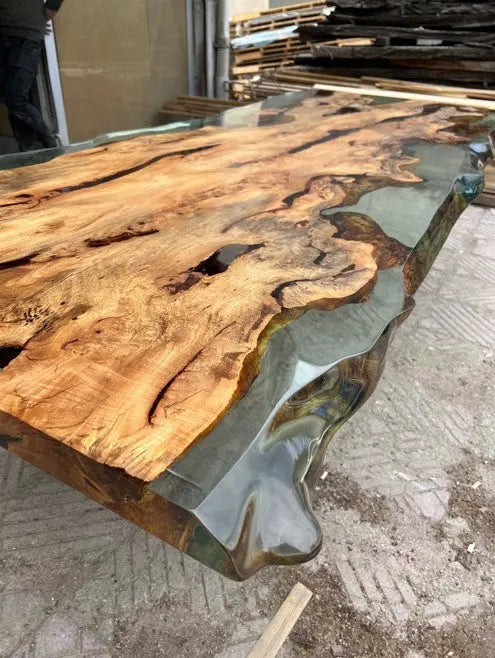 Solid Linden Wood | Natural Look | Epoxy Resin Dining Table