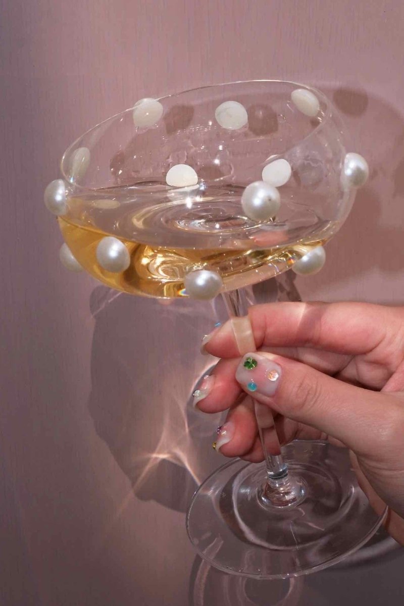 Elegant Pearl Wine Glass, Champagne