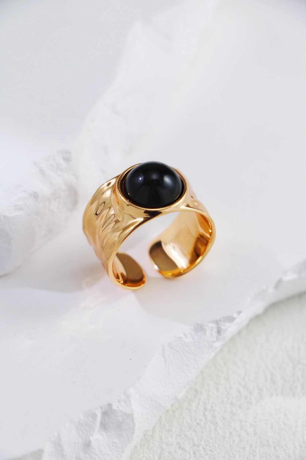 Vintage Style Gold Ring | Black Onyx | White Crystal