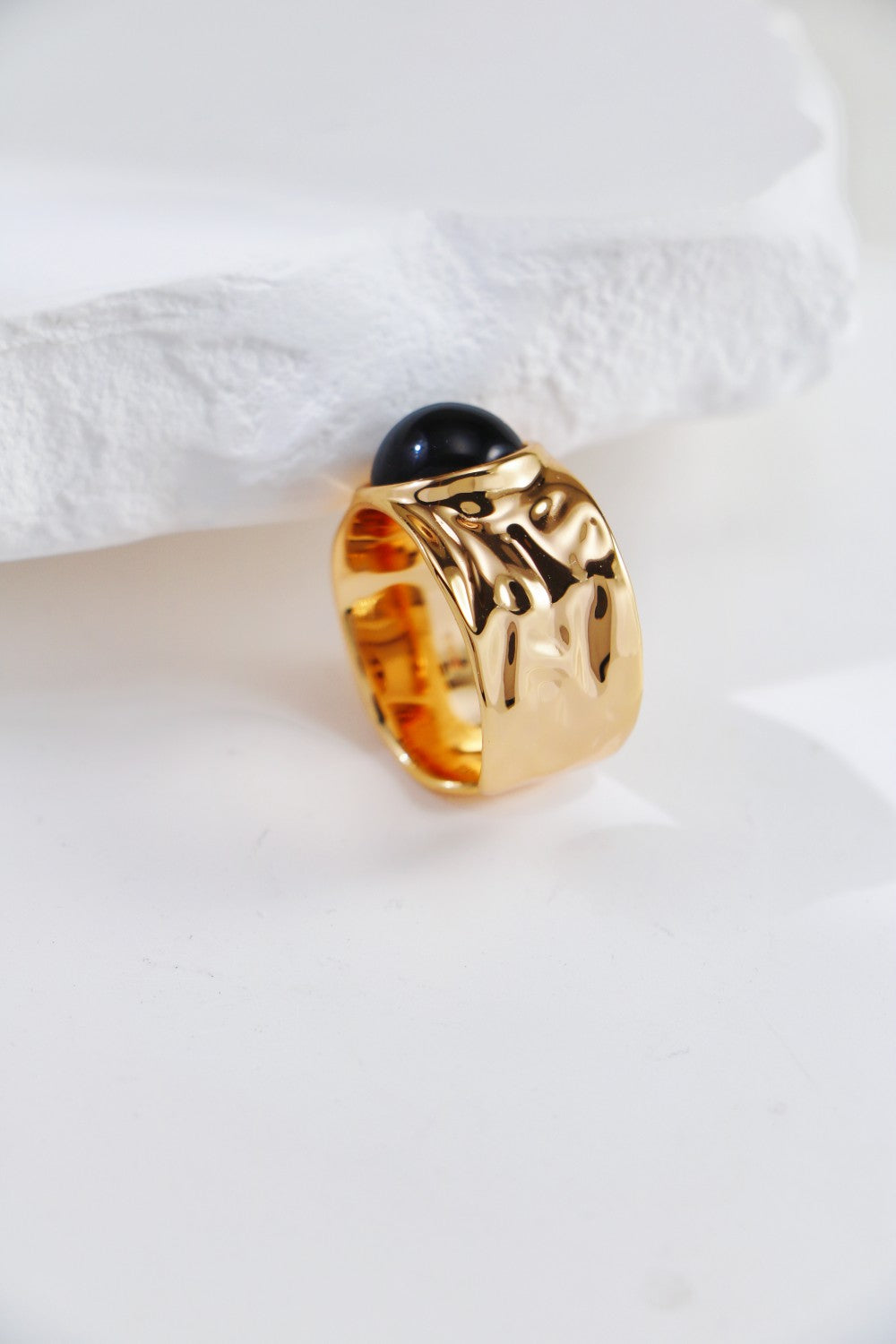 Vintage Style Gold Ring | Black Onyx | White Crystal